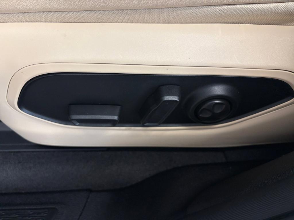 used 2022 Jeep Grand Cherokee L car, priced at $29,999