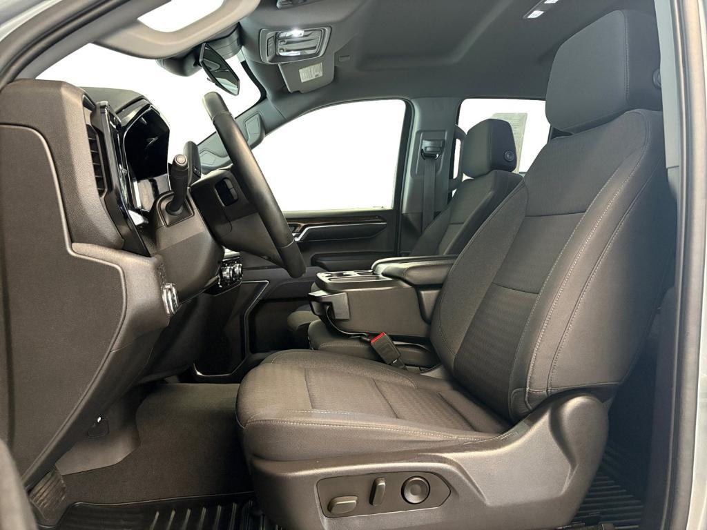 used 2023 GMC Sierra 1500 car, priced at $41,994