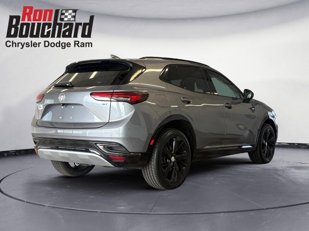 used 2021 Buick Envision car, priced at $22,913