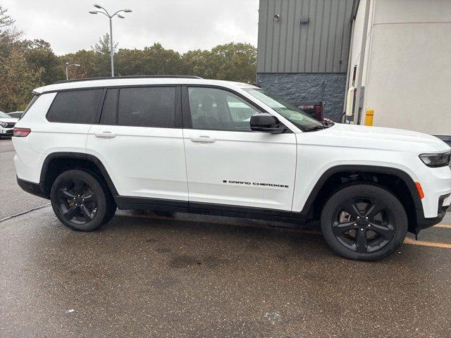 used 2022 Jeep Grand Cherokee L car, priced at $35,990