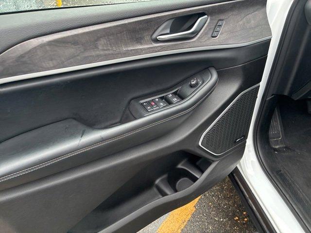 used 2022 Jeep Grand Cherokee L car, priced at $35,990