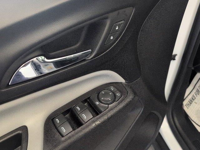 used 2018 Chevrolet Equinox car, priced at $16,692