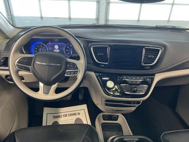 used 2020 Chrysler Pacifica car, priced at $23,294