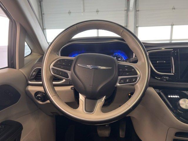 used 2020 Chrysler Pacifica car, priced at $23,294