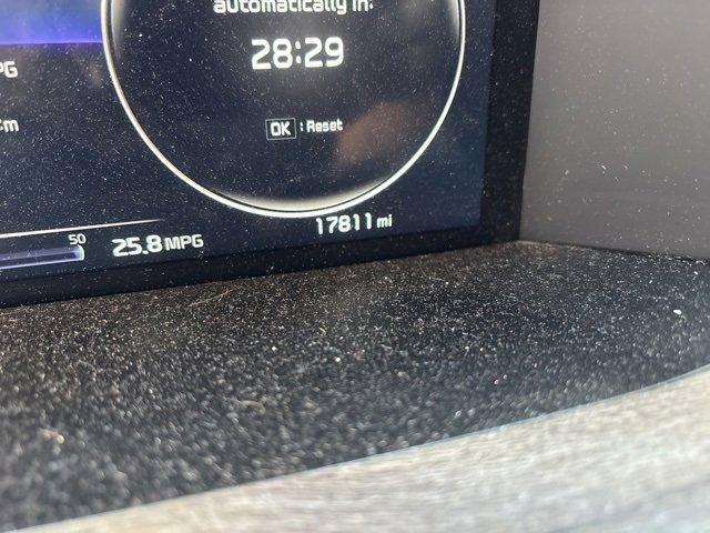 used 2023 Kia Sorento car, priced at $35,294