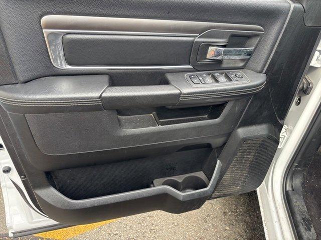 used 2022 Ram 1500 Classic car, priced at $35,290