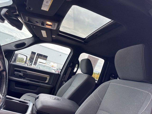 used 2022 Ram 1500 Classic car, priced at $35,290