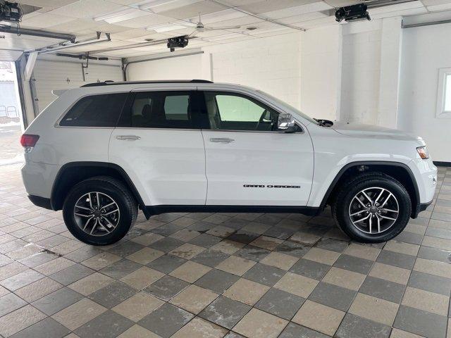 used 2021 Jeep Grand Cherokee car, priced at $28,493