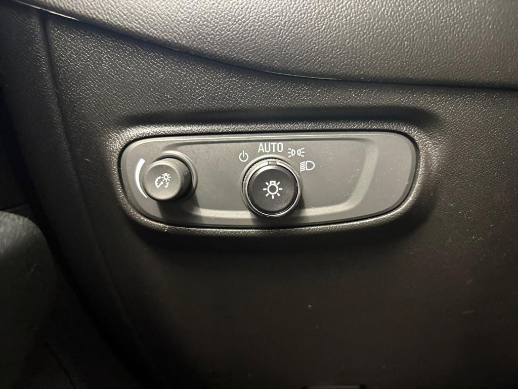 used 2019 Chevrolet Equinox car, priced at $17,492