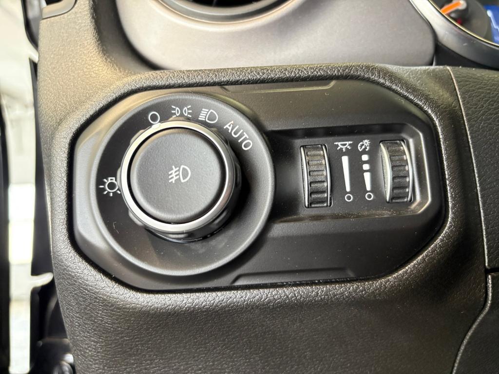 used 2021 Jeep Wrangler car, priced at $24,999