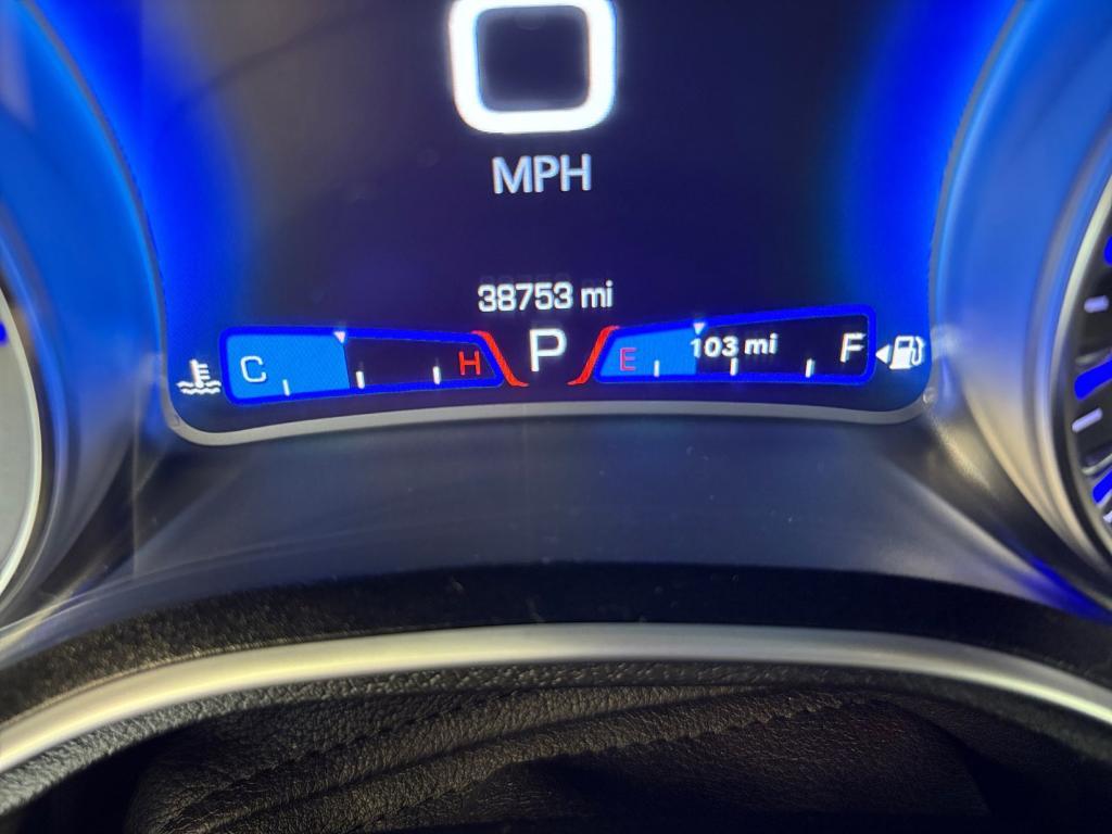 used 2022 Chrysler 300 car, priced at $24,999