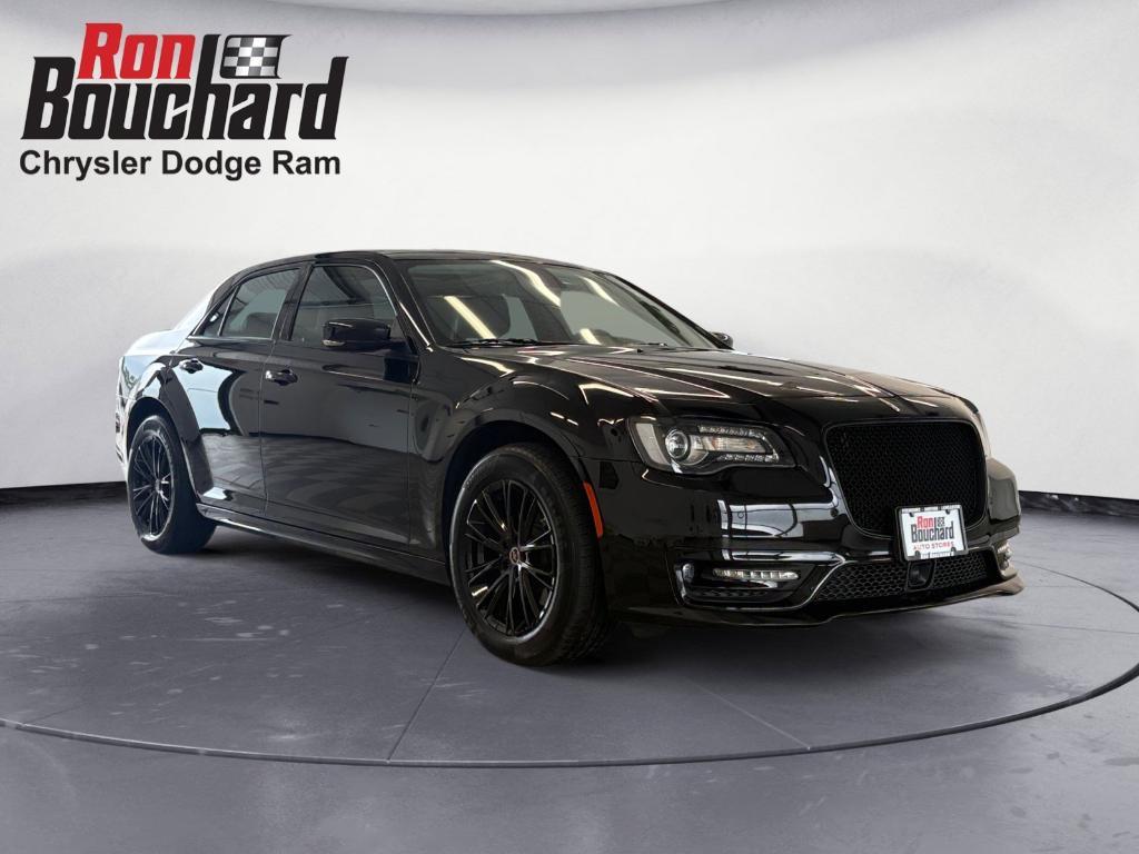 used 2022 Chrysler 300 car, priced at $28,992