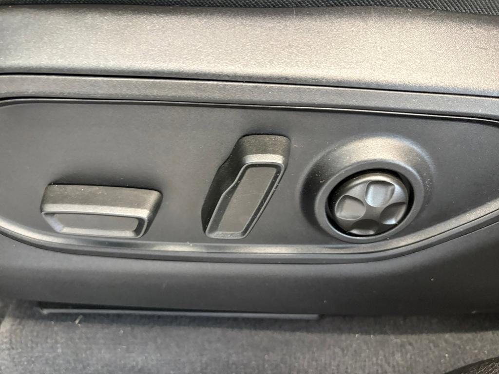 used 2023 Jeep Grand Cherokee car, priced at $26,499