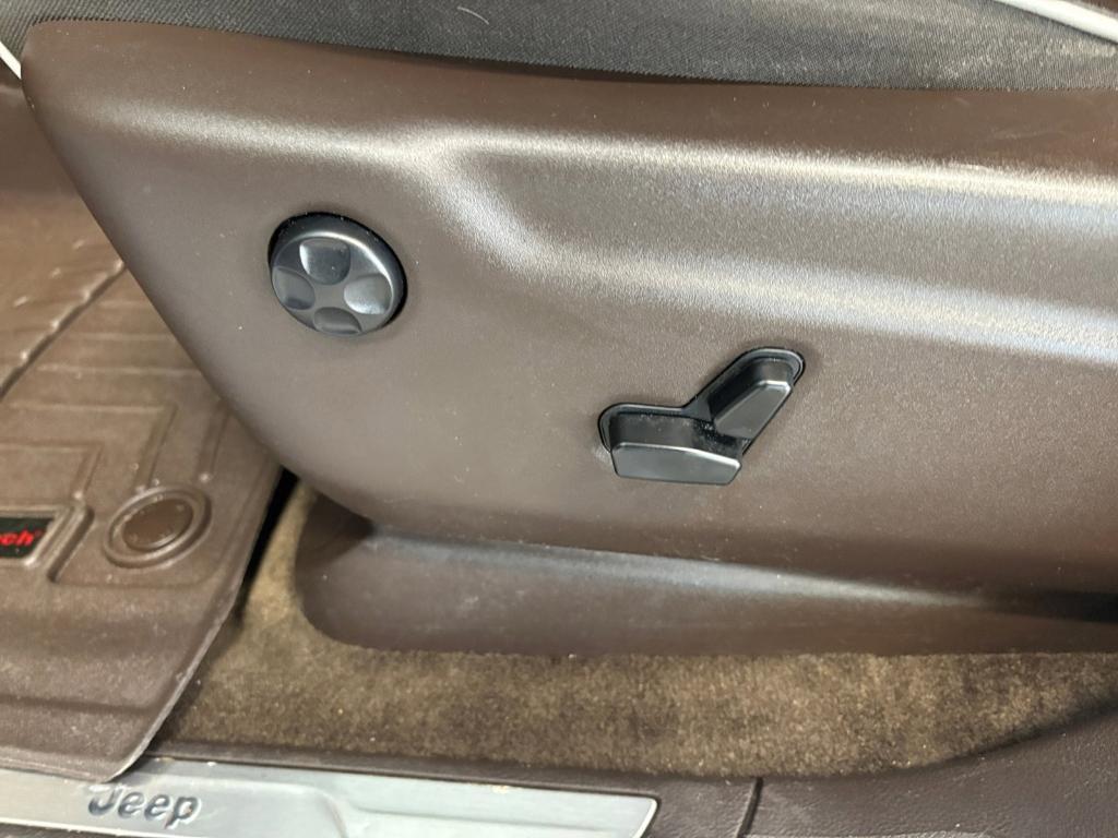 used 2019 Jeep Grand Cherokee car, priced at $20,353