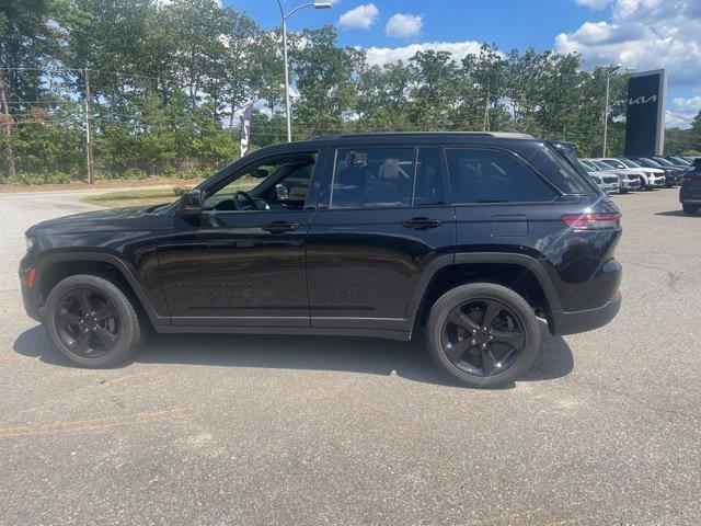 used 2022 Jeep Grand Cherokee car, priced at $34,490
