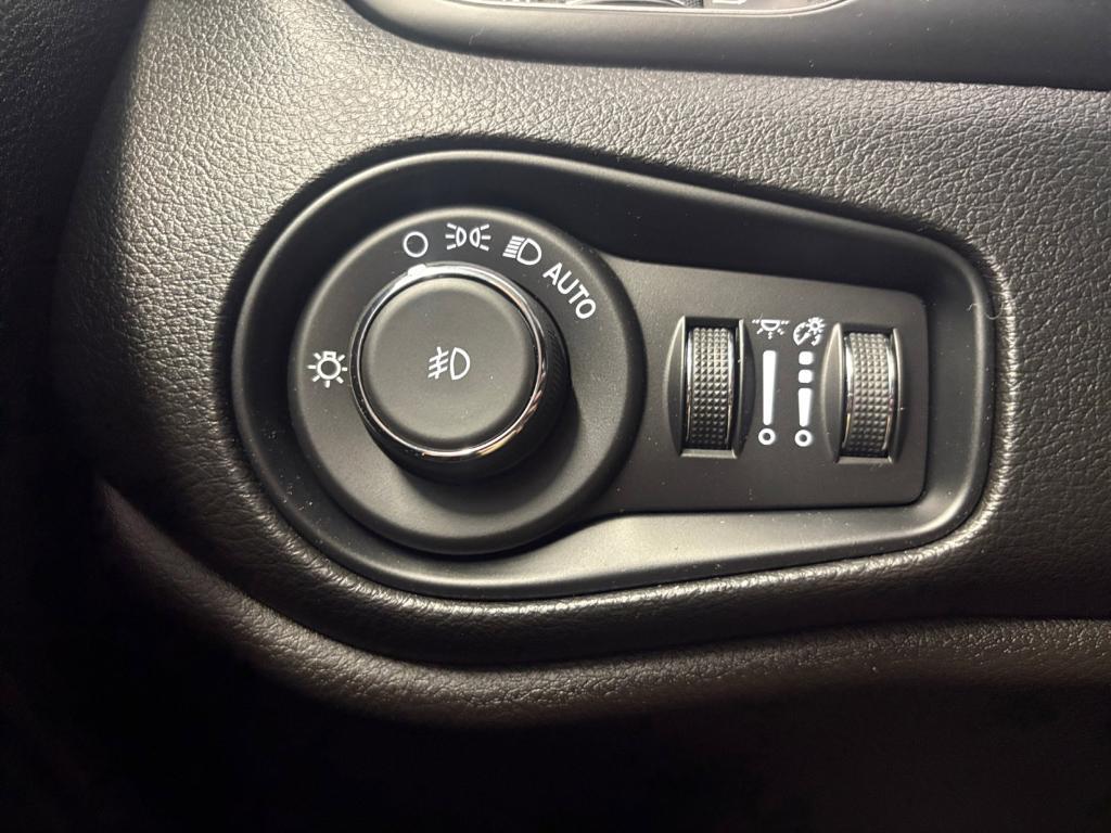 used 2022 Jeep Renegade car, priced at $22,495