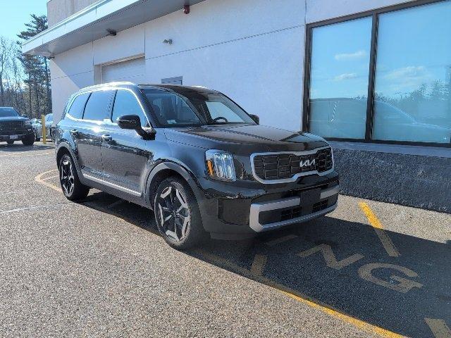 used 2023 Kia Telluride car, priced at $34,990