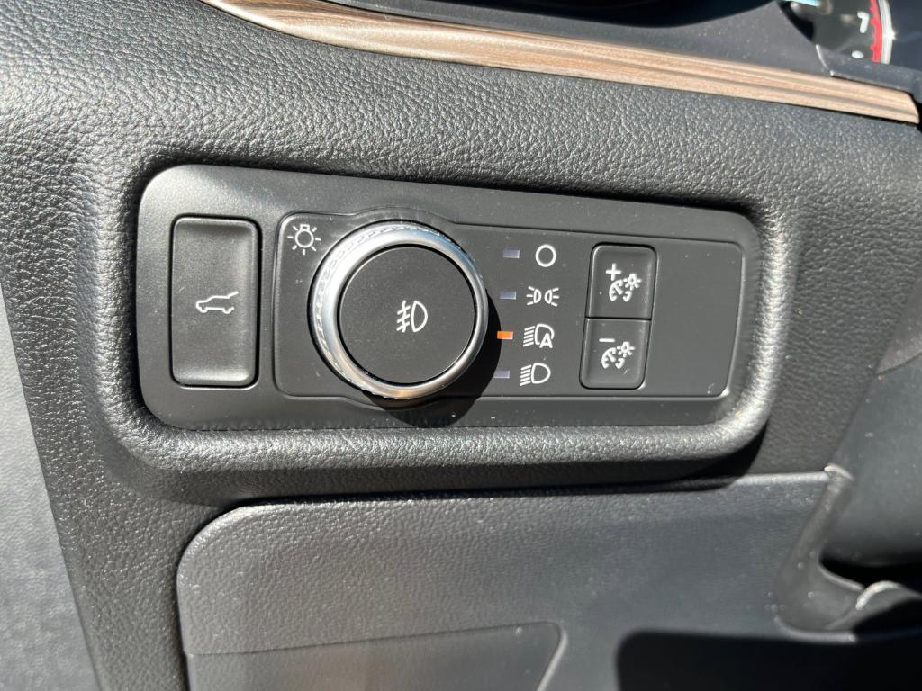 used 2020 Ford Explorer car, priced at $25,492