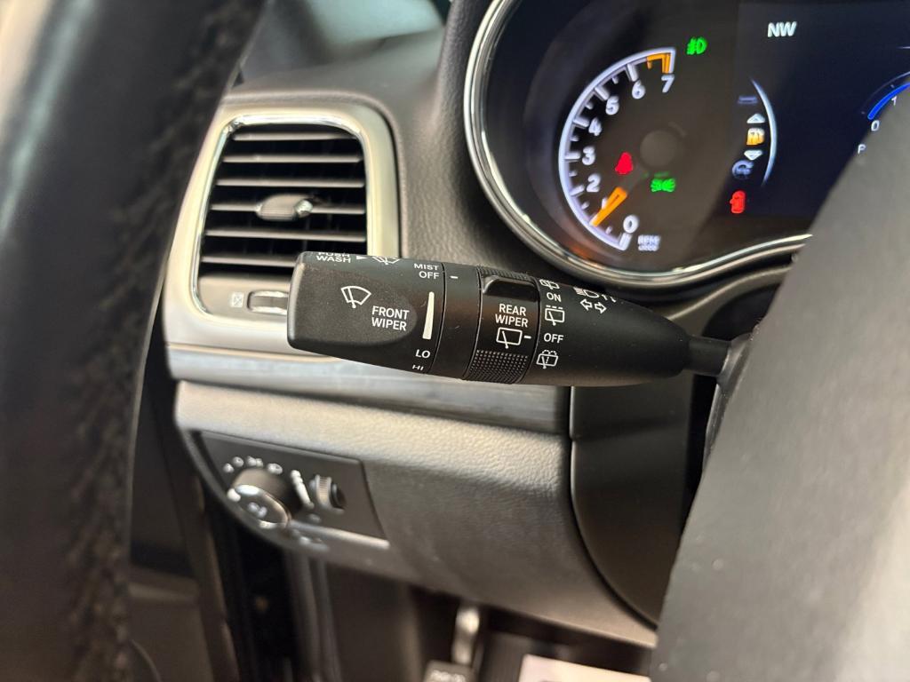 used 2021 Jeep Grand Cherokee car, priced at $25,392