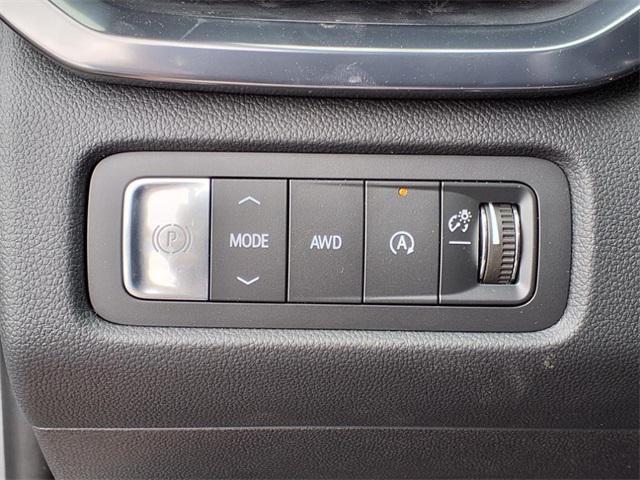 new 2025 GMC Acadia car, priced at $52,740
