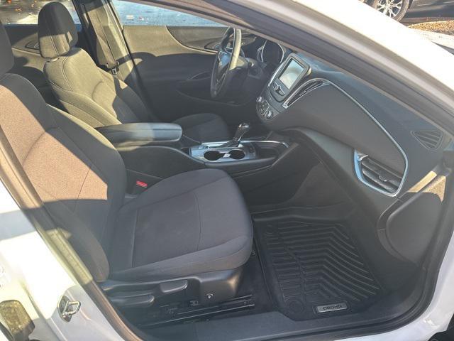 used 2018 Chevrolet Malibu car, priced at $13,999