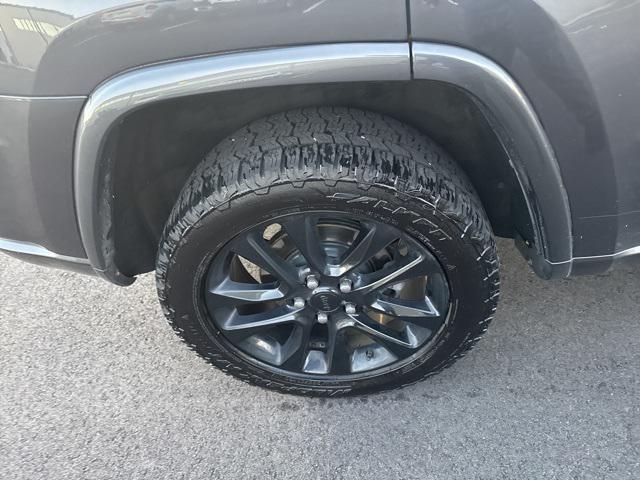 used 2021 Jeep Grand Cherokee car, priced at $25,999