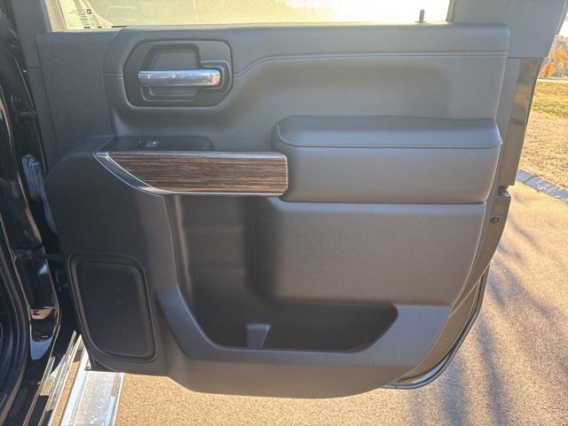 used 2022 Chevrolet Silverado 2500 car, priced at $50,999