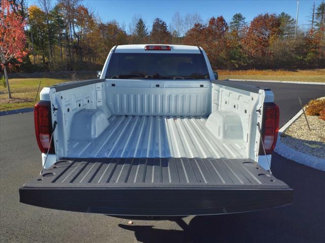 new 2025 GMC Sierra 1500 car, priced at $43,140