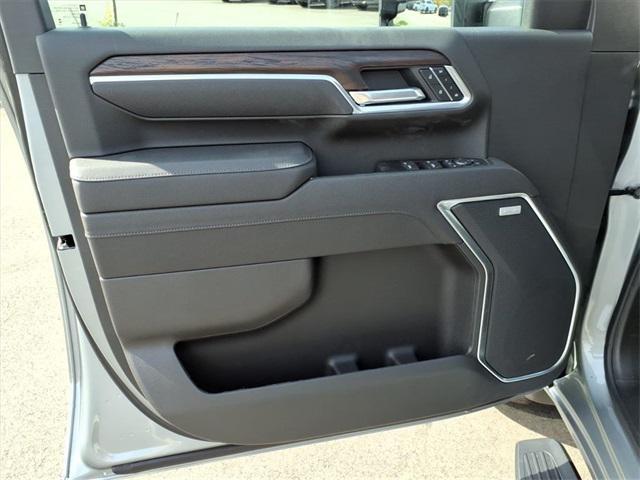 new 2026 GMC Sierra 2500 car, priced at $70,130