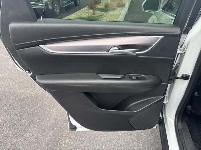 used 2017 Cadillac XT5 car, priced at $13,627