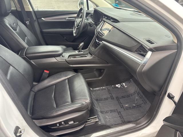 used 2017 Cadillac XT5 car, priced at $13,627