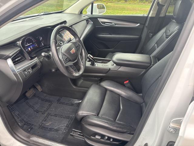 used 2017 Cadillac XT5 car, priced at $13,627