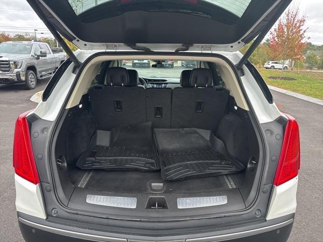 used 2017 Cadillac XT5 car, priced at $13,627