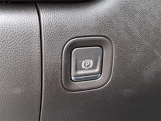 new 2025 GMC Sierra 1500 car, priced at $44,420