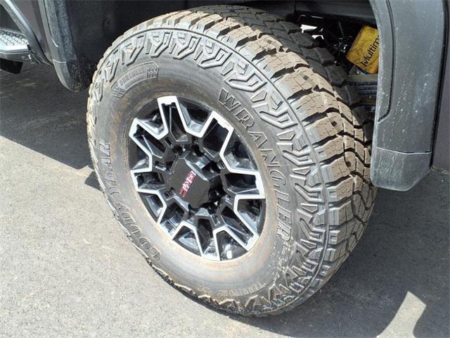 new 2025 GMC Sierra 2500 car, priced at $92,180