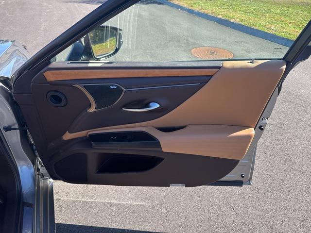 used 2019 Lexus ES 350 car
