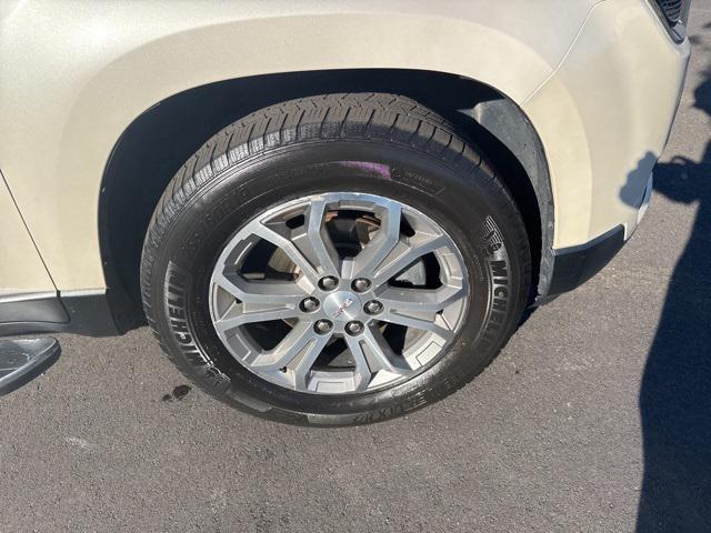 used 2015 GMC Acadia car, priced at $9,995