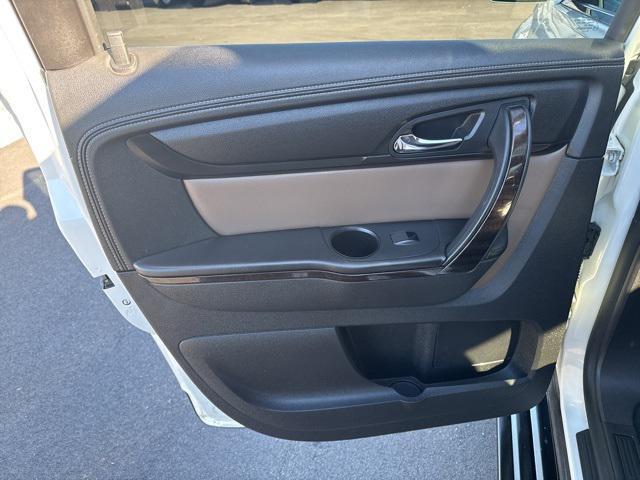 used 2015 GMC Acadia car, priced at $9,995