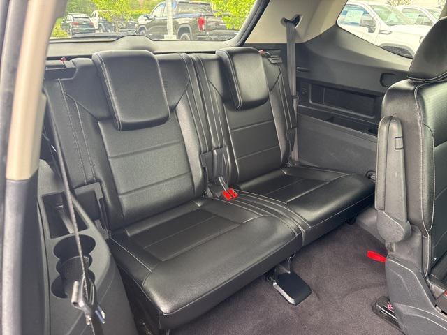 used 2022 Volkswagen Atlas car, priced at $30,999