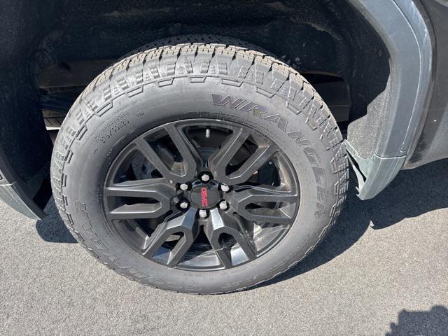 used 2022 GMC Sierra 1500 car, priced at $37,499