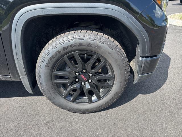 used 2022 GMC Sierra 1500 car, priced at $37,499
