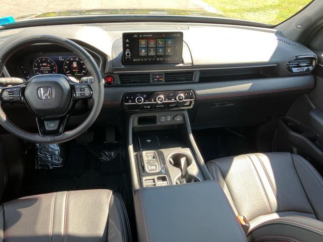 used 2025 Honda Pilot car, priced at $48,591