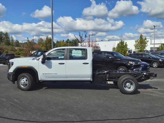 new 2025 GMC Sierra 3500 car, priced at $66,210