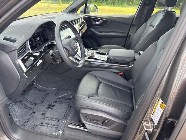used 2025 Audi Q7 car, priced at $46,999