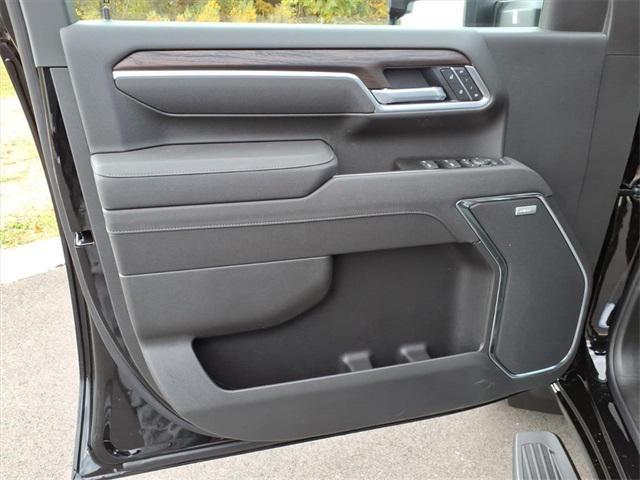 new 2026 GMC Sierra 2500 car, priced at $70,295