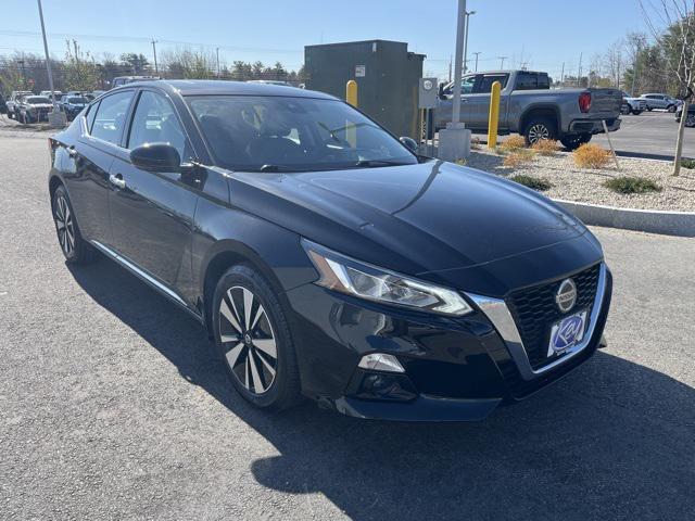 used 2019 Nissan Altima car, priced at $19,367