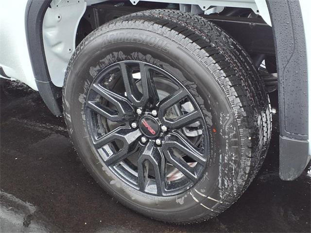 new 2025 GMC Sierra 1500 car, priced at $49,395