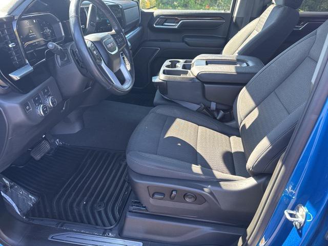 used 2022 GMC Sierra 1500 car, priced at $37,999