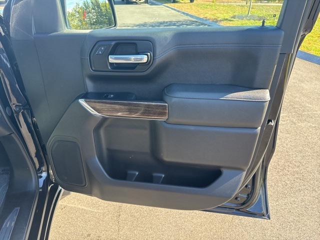 used 2022 GMC Sierra 1500 car, priced at $36,999