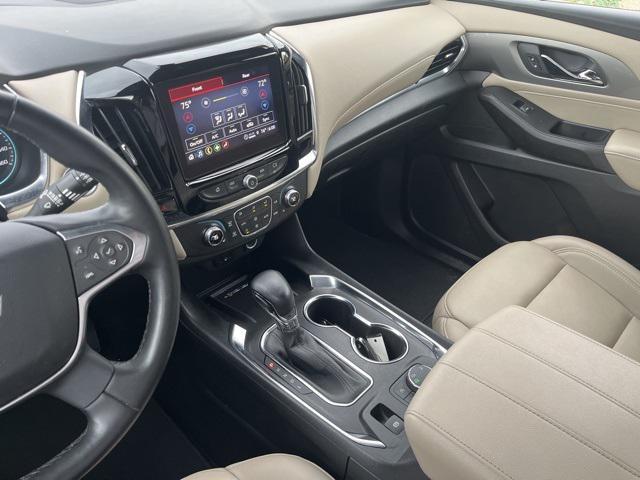 used 2023 Chevrolet Traverse car, priced at $28,499